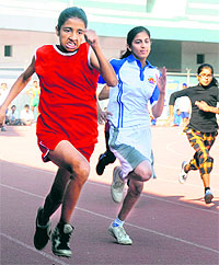 Students from different schools take part in 100m race during the Idea Junior Championship League 2013 l in Ludhiana