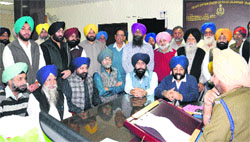 SAD leaders demand registeration of case against those who blocked National Highway near PAP Chowk in Jalandhar on Wednesday. Tribune photo: Malkiat Singh