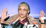 Chief Minister Sheila Dikshit adresses mediapersons at Indian Womens Press Corps in New Delhi on Friday.