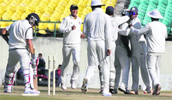 HP players have Hyderabad on backfoot on Day Two.  Kamaljeet