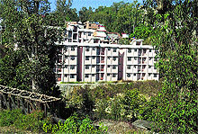 Houses lying vacant in Hamirpur
