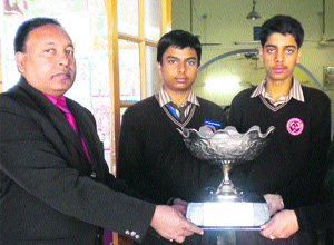 NC Bindal, principal, DAV School, Pehowa (extreme left), with the winners of the debate competition in Pehowa . 
