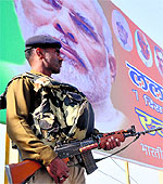 Security personnel on guard ahead of Narendra Modis rally in Jammu