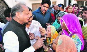 Rajasthan CM Ashok Gehlot campaigns in Jodhpur on Saturday. 