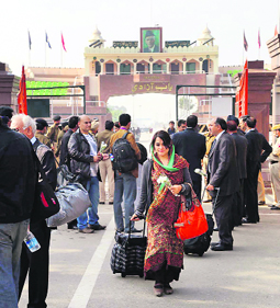 A media delegation arrives from Pakistan through the Attari-Wagah border on Monday.