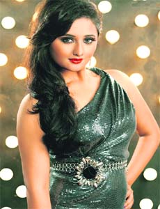 Sing along: Rashami Desai