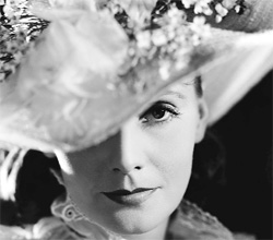 Greta Garbo in Anna Karenina