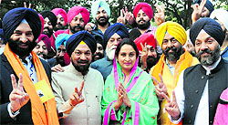 Harsimrat Kaur Badal with SAD winners and supporters in New Delhi on Sunday