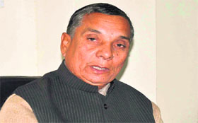 Dev Pal Singh Rathi, president, Jat Mahasabha, Panchpuri, speaks at a meeting in Haridwar on Friday.