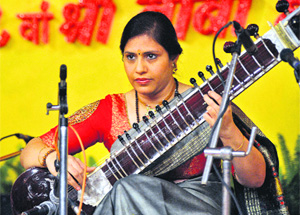 Sitar mastero Anupama Bhagwat performs during the Harivallabh Sageet Sammelan in Jalandhar on Saturday. 