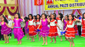 Schoolchildren perform during the annual function of DAV Centenary School in Una on Tuesday.