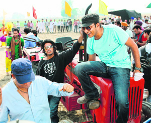 Movie making is a creative exercise for director Navaniat Singh 