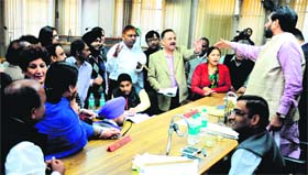 The Opposition kept targeting Mayor Subhash Chawla during General House meetings