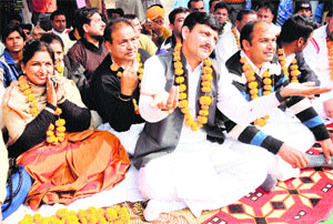 Mayor Renu Bala Gupta during a protest in Karnal.