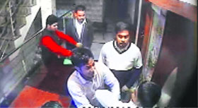 A CCTV footage shows the accused beating up the manager of Sunder Hotel in Ludhiana