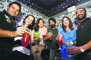 People are all set to rock on the New Year Eve.