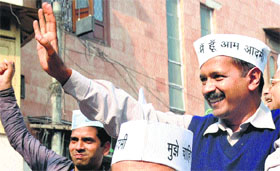 Unlike the Naxals, the AAP has put faith in the ballot.