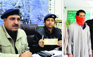 ADCP-I Nilambari Jagdale shows the fake curreny in Ludhiana on Wednesday; and (right) the accused, Bashir Ahmed. 