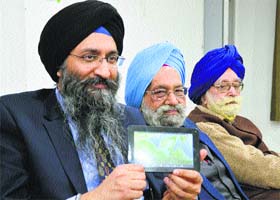 Suneet Singh Tulli, CEO, Datawind, during the launch of smartphones in Ludhiana on Saturday