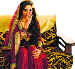 Madhuri Dixit Nene in Dedh Ishqiya