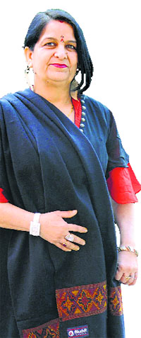  Lovely Sharma