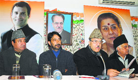 JKPCC chief Saifuddin Soz at a press conference in Srinagar on Sunday.