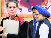 PM Manmohan Singh and UPA chairperson Sonia Gandhi at the closing ceremony of Swami Vivekanandas 150th birth anniversary celebrations in New Delhi on Sunday. PTI 
