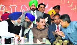 (From left) Deputy CM Sukhbir Badal, Union Minister for Youth Affairs and Sports Jitendra Singh and Union Minister for Information and Broadcasting Manish Tewari at the National Youth Festival in Ludhiana on Sunday. Photo: Inderjeet Verma