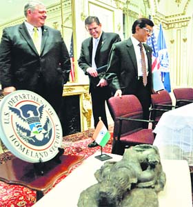 US and Indian officials at a repatriation ceremony on Tuesday in New York