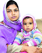 Jasdeep Kaur with her son