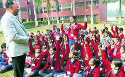 Inspector Ram Dayal at Navodaya Vidyalaya, Sector 25, Chandigarh