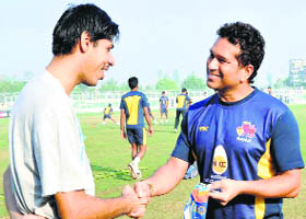 Keshav Malik with Sachin Tendulkar. 
