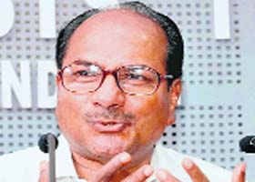 AK Antony, Defence Minister