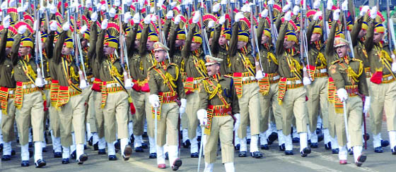 Delhi police jawans march at Rajpath during the full dress rehearsal for the Republic Day Parade in New Delhi on Thursday.