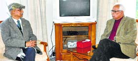 Arun Choudhary, Director General, Sashastra Seema Bal, with Governor NN Vohra at Raj Bhawan in Jammu on Thursday