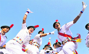 NSS cadets in a jubilant mood after getting prizes in the R-Day parade at Sector 17, Chandigarh