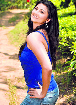 Daisy Shah