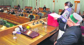 Governor Urmila Singh addresses the Budget session of the Vidhan Sabha in Shimla on Monday