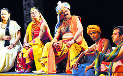 Artistes perform a play titled, ‘Malvikagnimitram’, at Tagore Theatre in Sector 18, Chandigarh, on Thursday