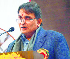 Prof Kushal Sen of IIT-Delhi addresses participants at a workshop in Sirsa on Friday