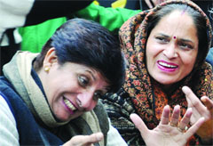 Activists of the National Association of the Deaf during a demonstration for Disabilities Rights Bill at Jantar Mantar in New Delhi on Monday. Tribune photo: Mukesh Aggarwal