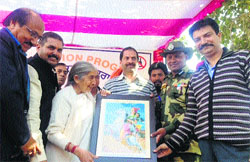 Former minister Laxmi Kanta Chawla receives a memento at a drug de-addiction programme held at Kakkar village near Amritsar on Thursday. Photo: Vishal Kumar 