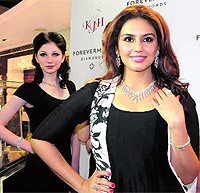 Actress Huma Qureshi at a jewellery exhibition in Amritsar on Sunday