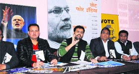 Media lion: Gurtej Pannu, founding member of Team Modi, addresses mediapersons at the launch of a telephone line to enrol members in Amritsar on Wednesday