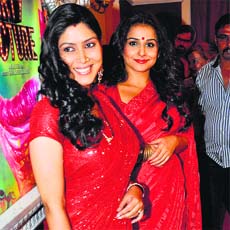 Revisiting memories: Vidya Balan and Sakshi Tanwar