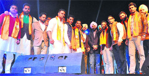 Punjab Cabinet Minister Bikram Singh Majithia (centre ) with SOPU and PUSU leaders who joined the SOI at the PU in Chandigarh on Wednesday.