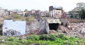 The old vegetable market near Hall Gate in a deplorable condition in Amritsar