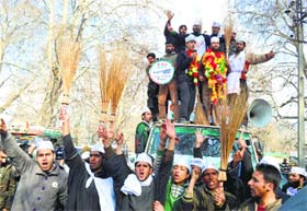 AAP candidate Raja Muzaffar Bhat addresses supporters in Srinagar on Saturday