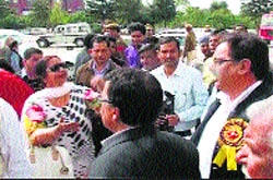 Supporters of Congress MLA DK Bansal argue with party men in Panchkula on Monday. A tribune photograph