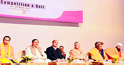 Uttarakhand Assembly Speaker Gobind Singh Kunjwal with Shantikunj spiritual ideologue Pranav Pandya at the inauguration of the yoga festival at Dev Sanskriti University in Haridwar on Monday